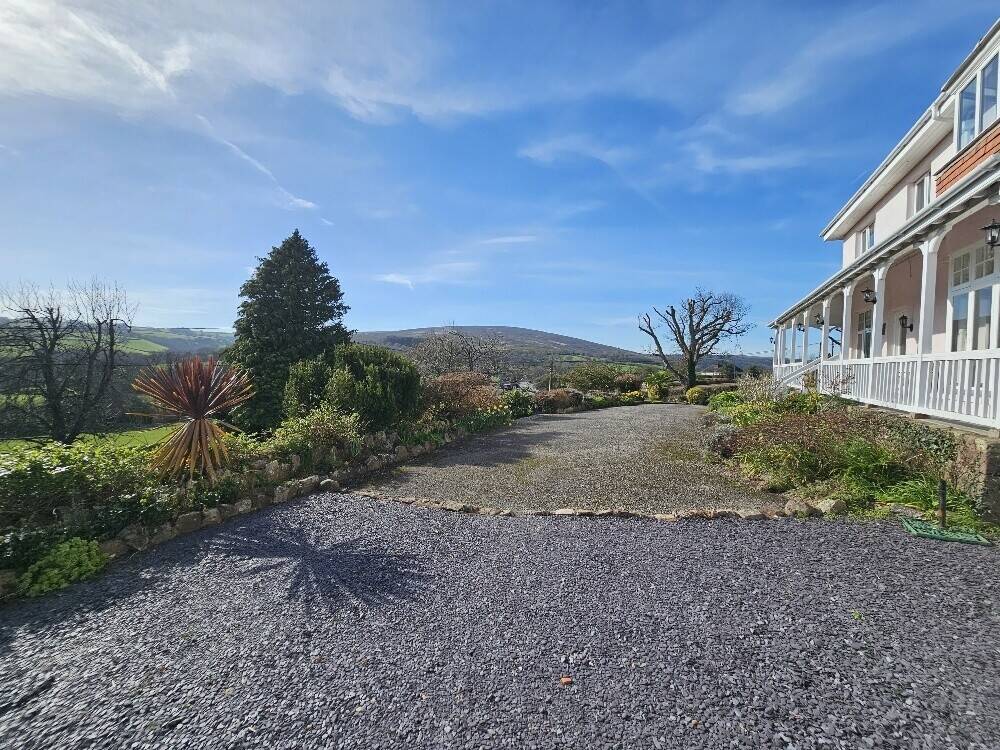 Exceptional Country House Bed & Breakfast With 8 Luxurious Letting Rooms & Spectacular Views Photo 15