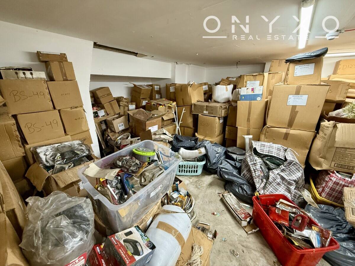 DIY and Hardware Business with Large Basement for Sale near Kingston Upon Thames Photo 15