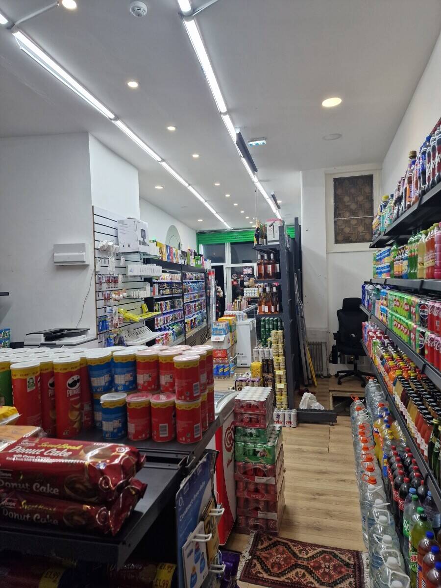 Busy Convenience Store & Off Licence – Prime High Street Location, High End Residential Area