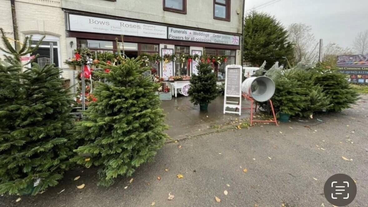 Leasehold Established Florist Flowers Cards Plants Gifts Business Westhoughton Bolton For Sale