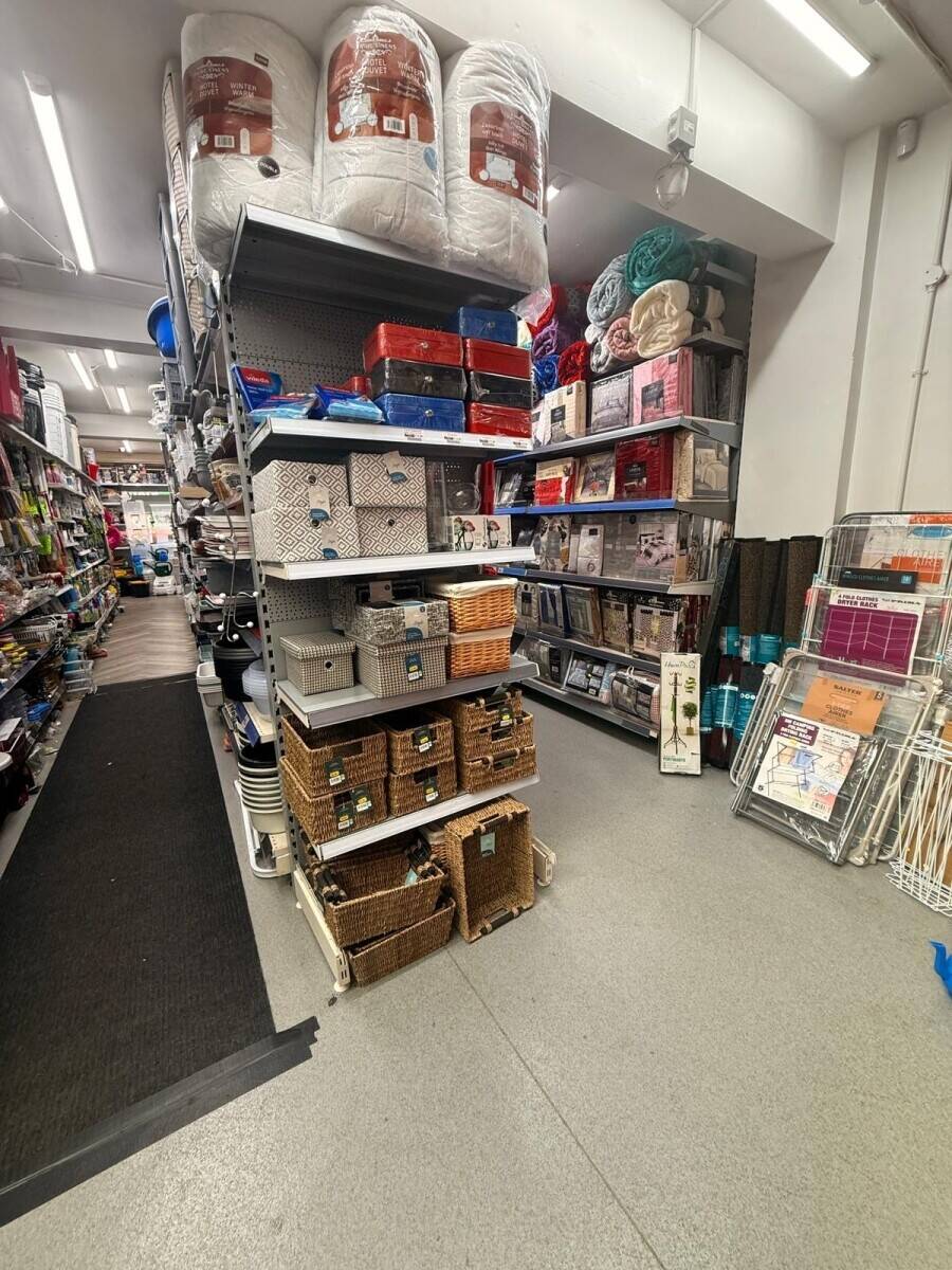 Household goods shop for sale in Hitchin!