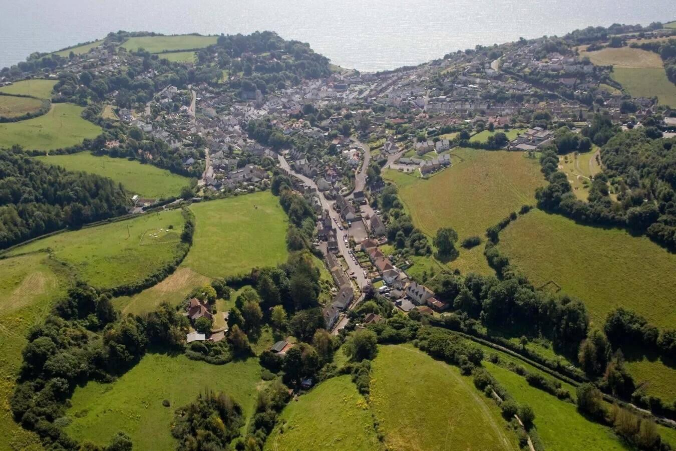 YHA BEER - 8/10 BEDROOM HOSTEL IN PICTURESQUE EAST DEVON VILLAGE ON JURASSIC COAST