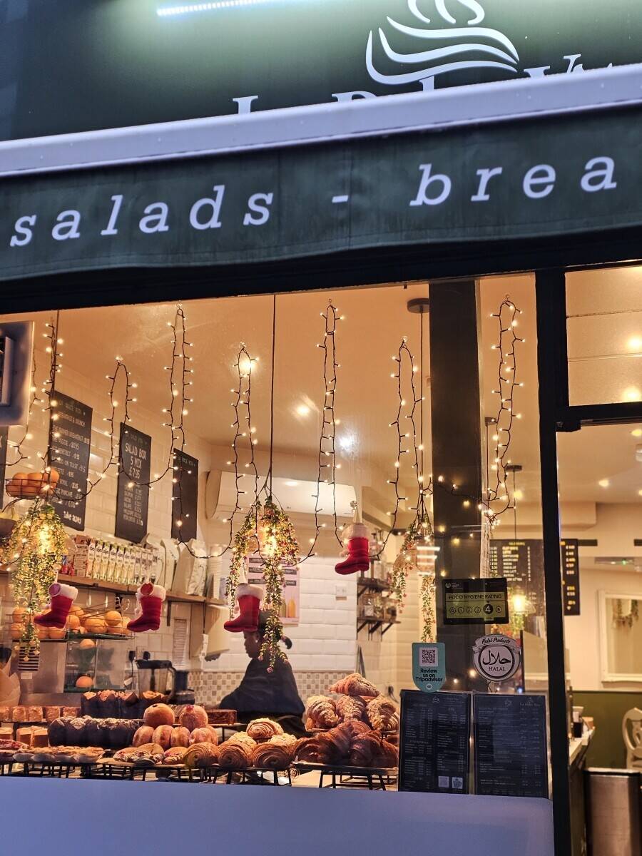 Profitable East London Café & Catering Business for Sale 