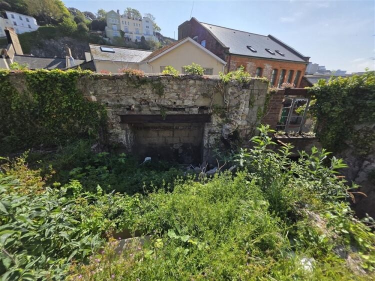 Auction Lot: Development Land with lapsed planning, Torquay For Sale in Torquay Photo 15