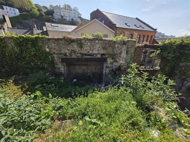 Auction Lot: Development Land with lapsed planning, Torquay For Sale in Torquay Photo 15