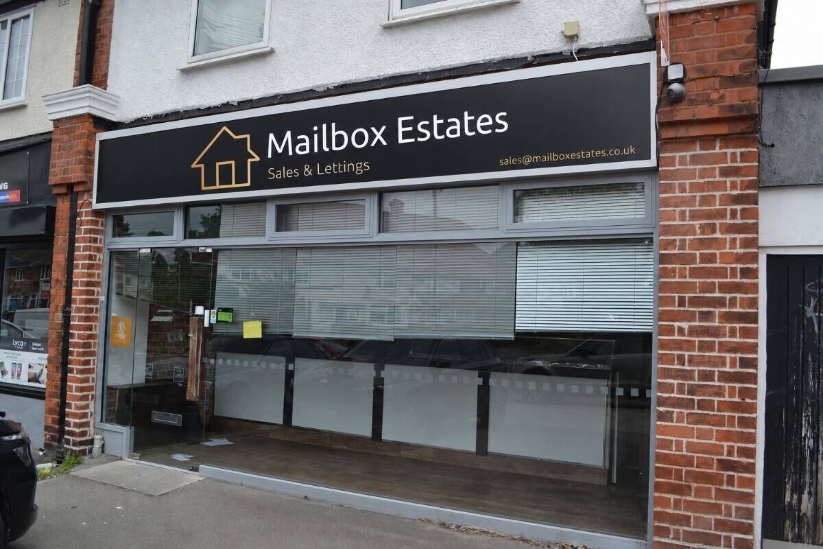 Closed Fish & Chip with Spacious 3-Bed Accommodation & Parking