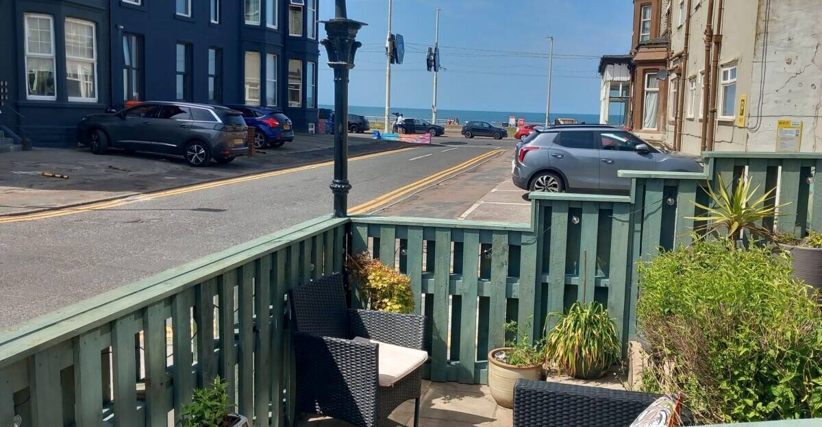 Freehold Licensed Themed Hotel Guest House Bed & Breakfast Blackpool Lancashire North West For Sale Photo 15