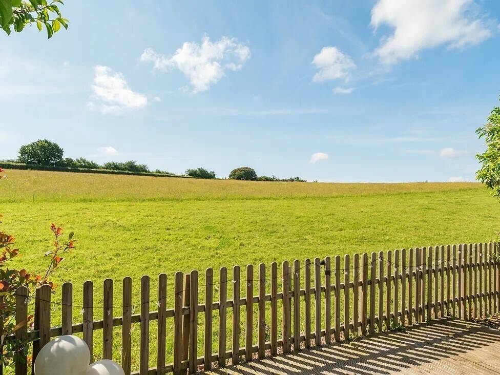 Highly Profitable & Unique Self Catering Devon Holiday Let With Separate 2 Bedroom Owner's House Photo 15