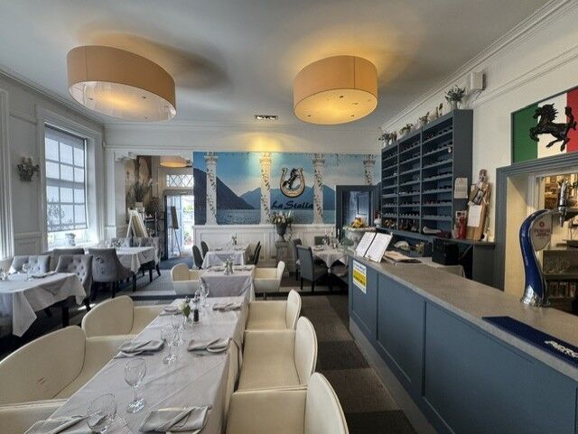 Leasehold Italian Restaurant Located In Balsall Common Photo 15