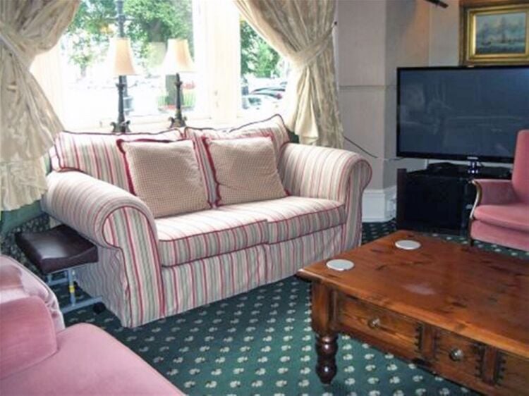 24 LETTING ROOM HOTEL - NORTH YORKSHIRE