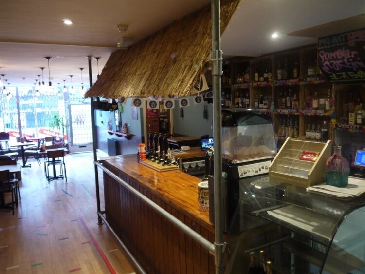 Licenced Trade, Pubs & Clubs For Sale in Bradford Photo 2