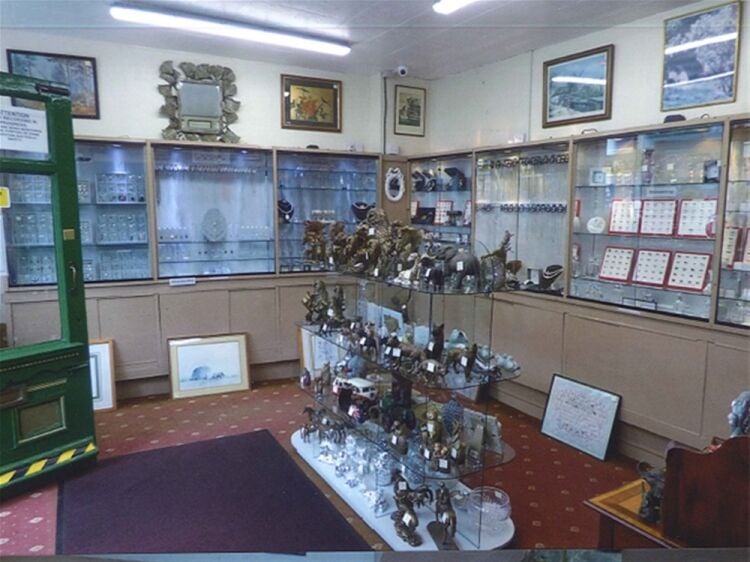 PAWNBROKERS - CAMBRIDGESHIRE Photo 2