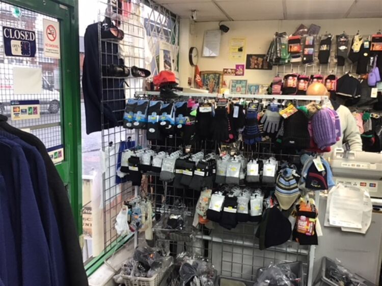 WELL ESTABLISHED SCHOOLWEAR RETAILER - LEICESTERSHIRE