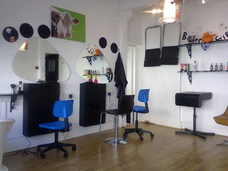 Thriving Specialist Children’s Hair Salon open to offers