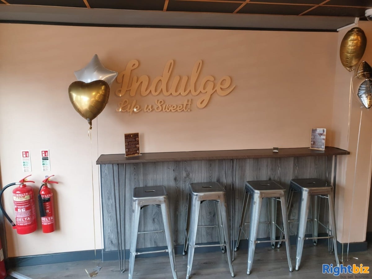 Greatly located Delightful Desserts Parlour In Sherwood, Nottingham