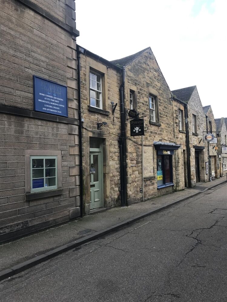 TRADITIONAL TEA ROOMS & COFFEE SHOP IN DERBYSHIRE TOWN CENTRE