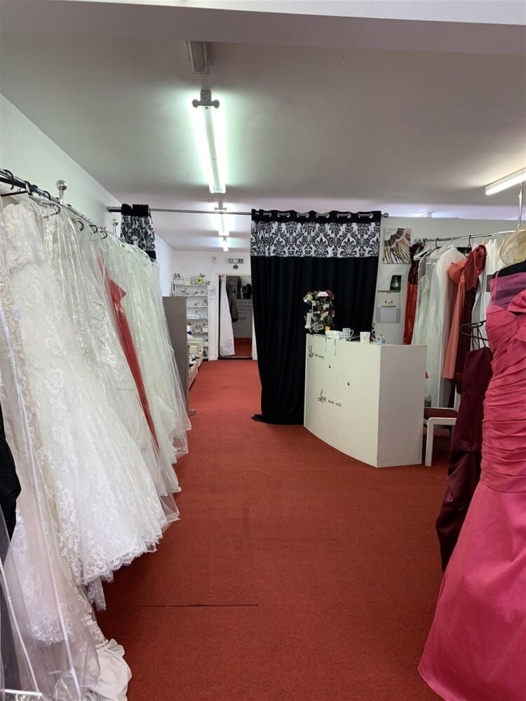 BRIDAL WEAR & GENTS FORMAL HIRE WITH ALTERATIONS IN RUSHDEN TOWN CENTRE Photo 2