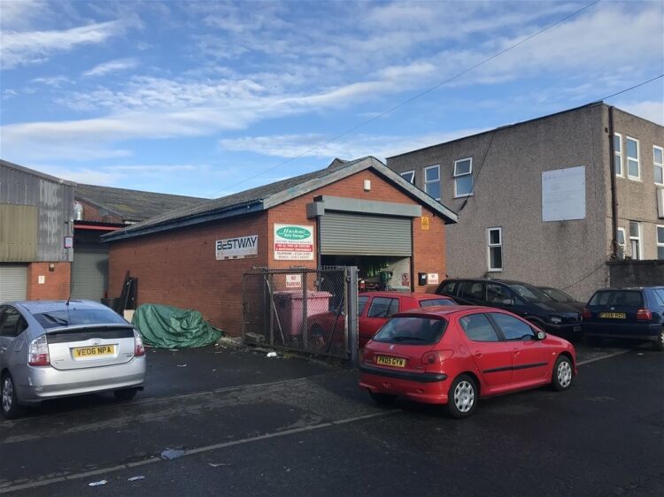 AUTO REPAIRS CENTRE IN BLACKBURN