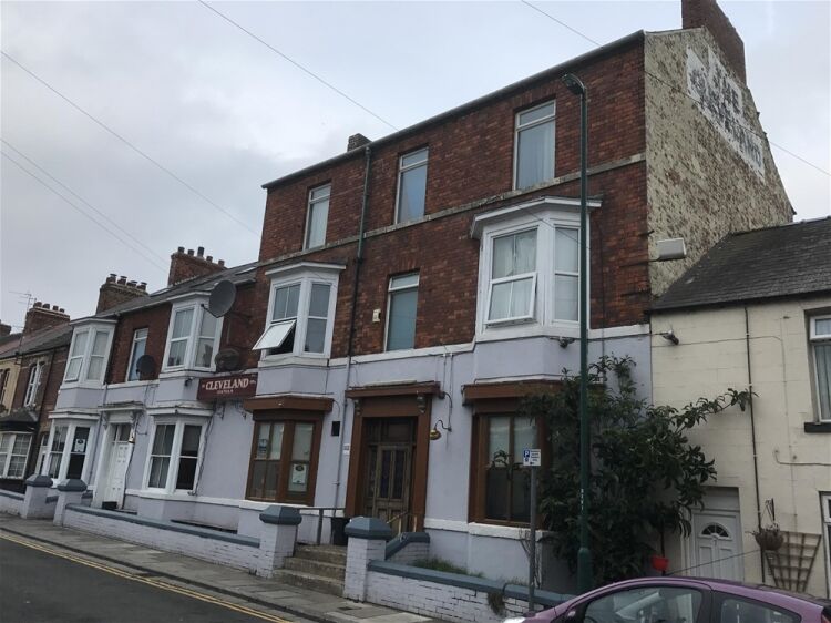 FREEHOLD PUBLIC HOUSE/B&B WITH ONSITE CRAFT BREWERY ON REDCAR HIGH STREET WEST Photo 2