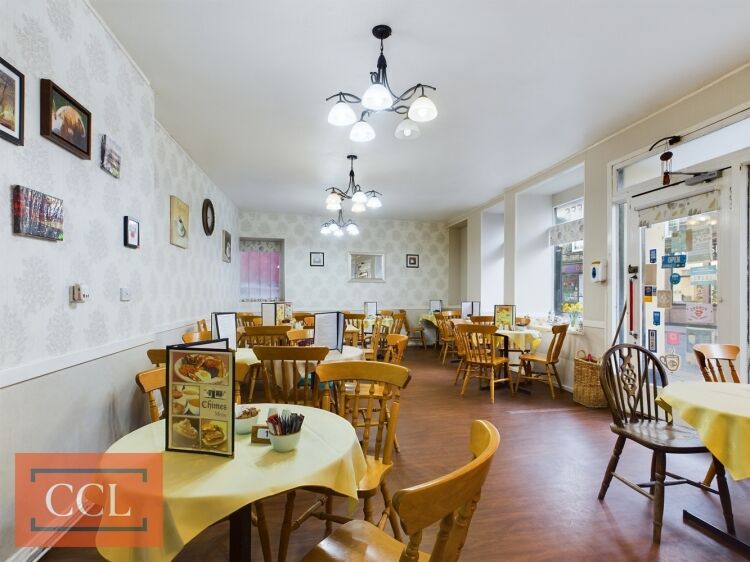 Long Established & Popular Cafe