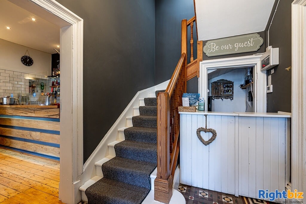 Superbly presented hotel & inn located in the heart of the Loch Lomond & Trossachs National Park Photo 2