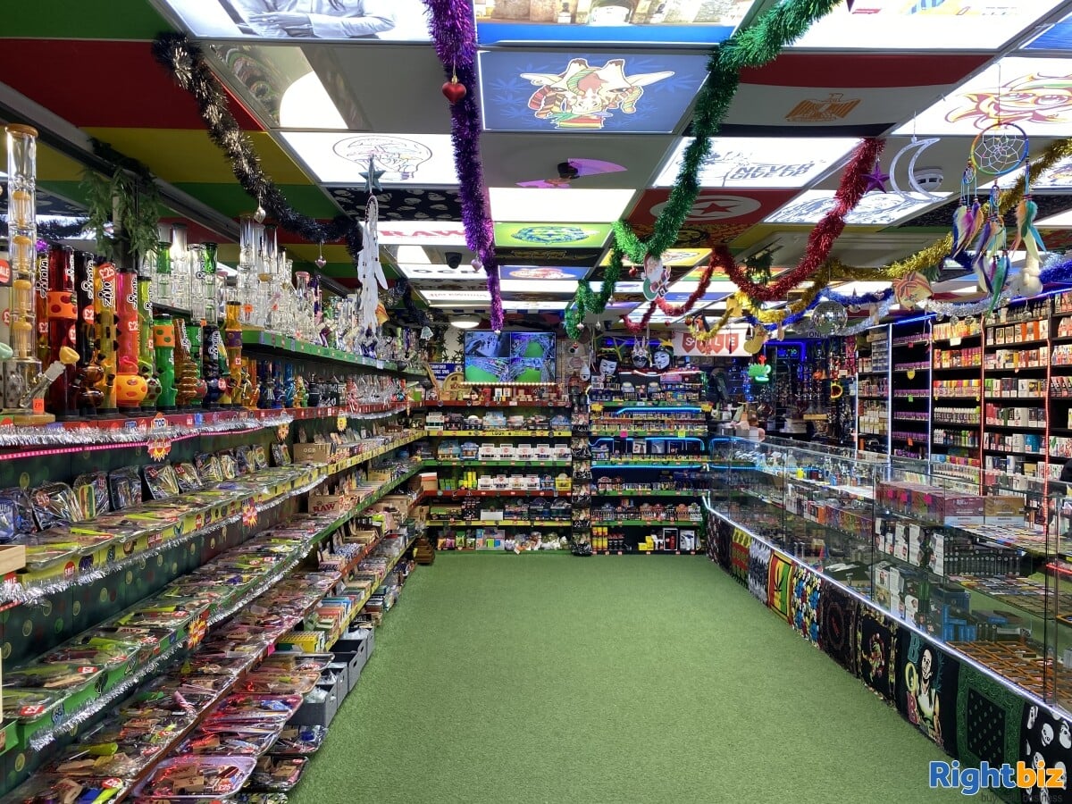 Established company 10 years smoking accessories and vape Photo 2
