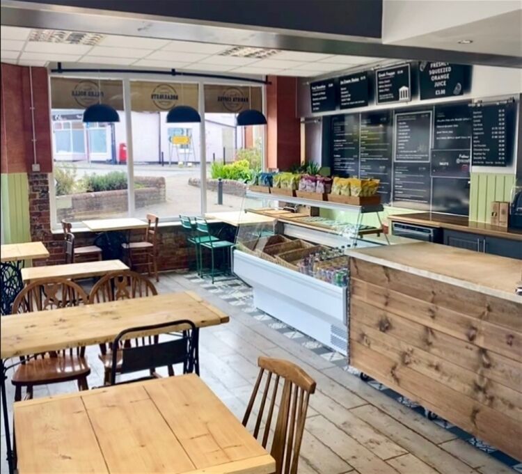 DAYTIME COFFEE LOUNGE & BISTRO in affluent suburb near WATERLOOVILLE Photo 2
