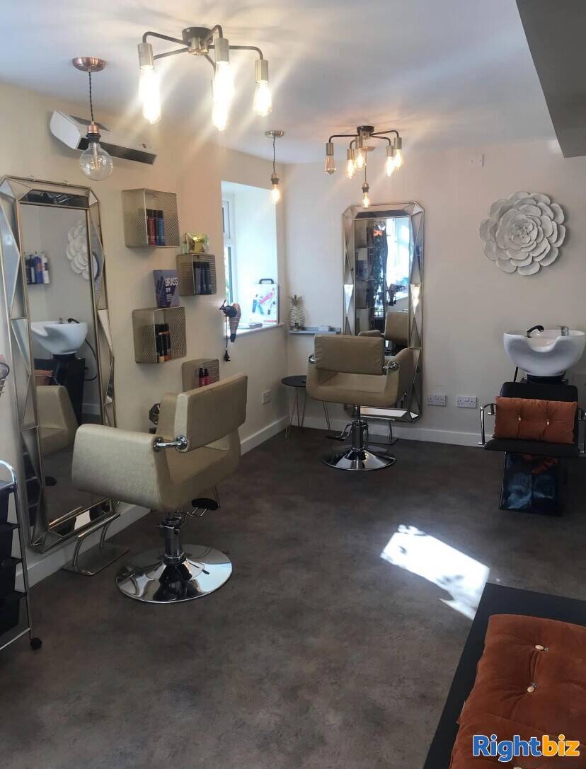 Leasehold commercial premises for sale Photo 2