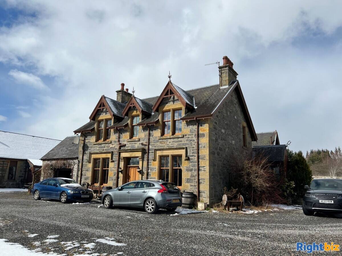 Well-appointed 4 bed Victorian Villa and three well maintained self-catering cottages in Kincraig.