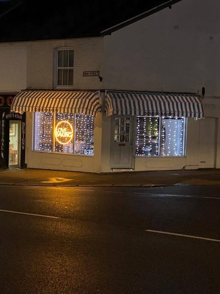 Retail bakery shop in Ewell Photo 2