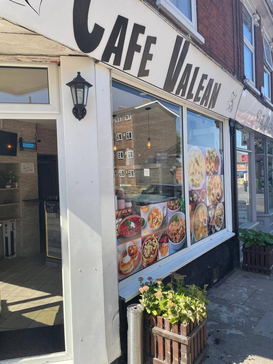 Small cafe shop for sale in Ipswich