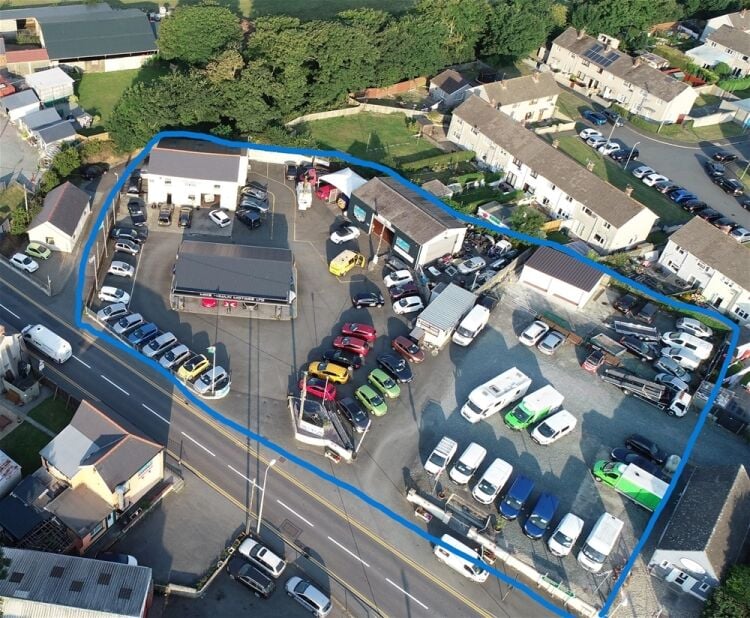 HIGHLY PROFITABLE RETAILER OF USED VEHICLES, MOT STATION & WORKSHOP BASED IN SOUTH WEST WALES AMAZING OPPORTUNITY Photo 2