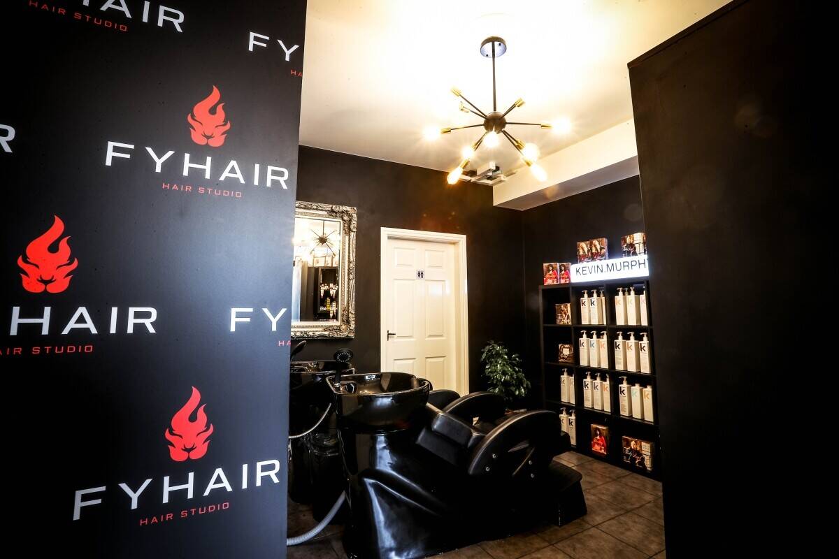 Leasehold hair salon in Chorley ready to run