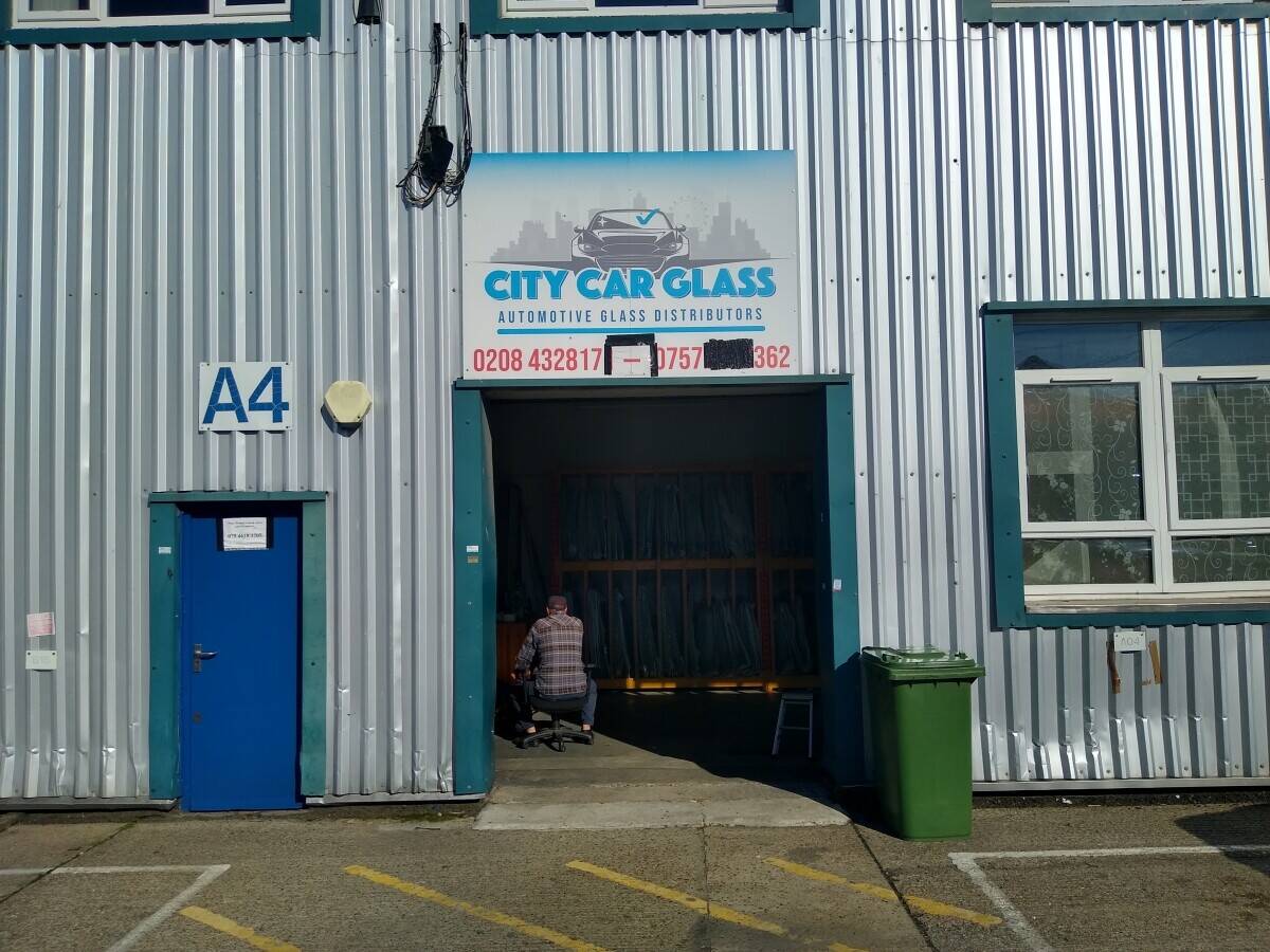 Car & Van Glass and Windscreen Fittings business for sale - unique & highly profitable