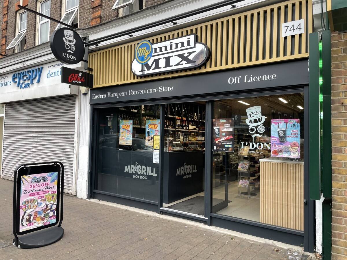 Leasehold Convenience Store in Leytonstone