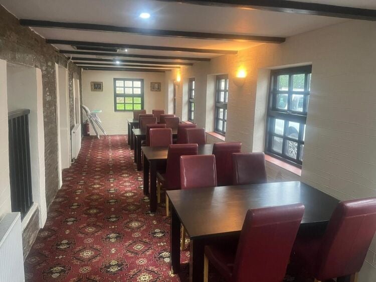 Freehold Public House/Restaurant & Inn Located In Camelford