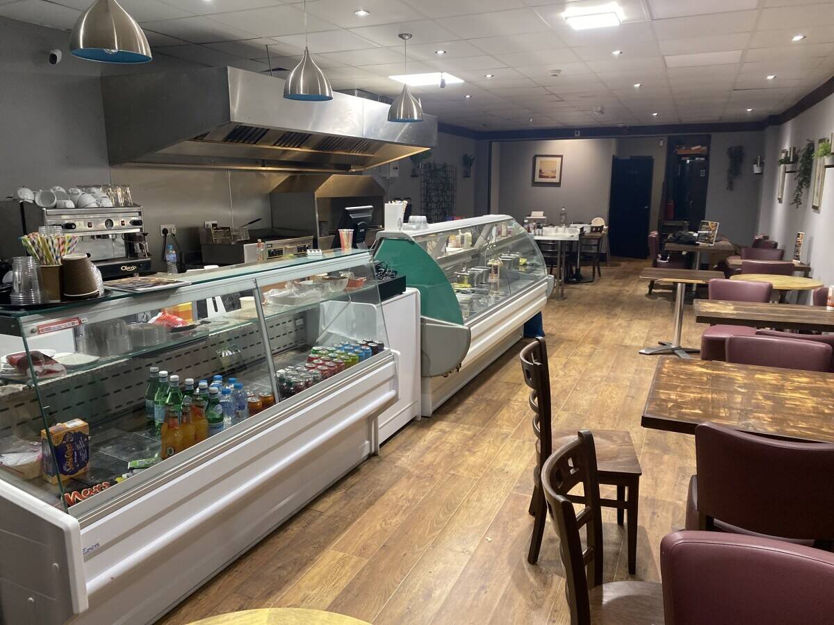 Prominent location kebab shop fo sale