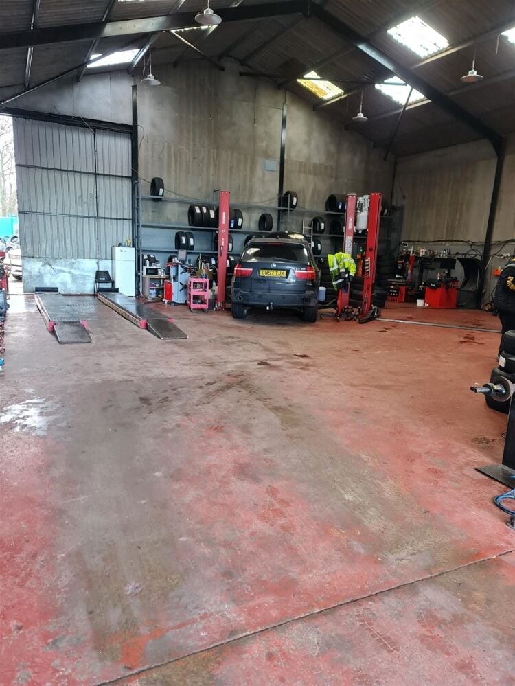 TYRE SHOP AND GARAGE Photo 2