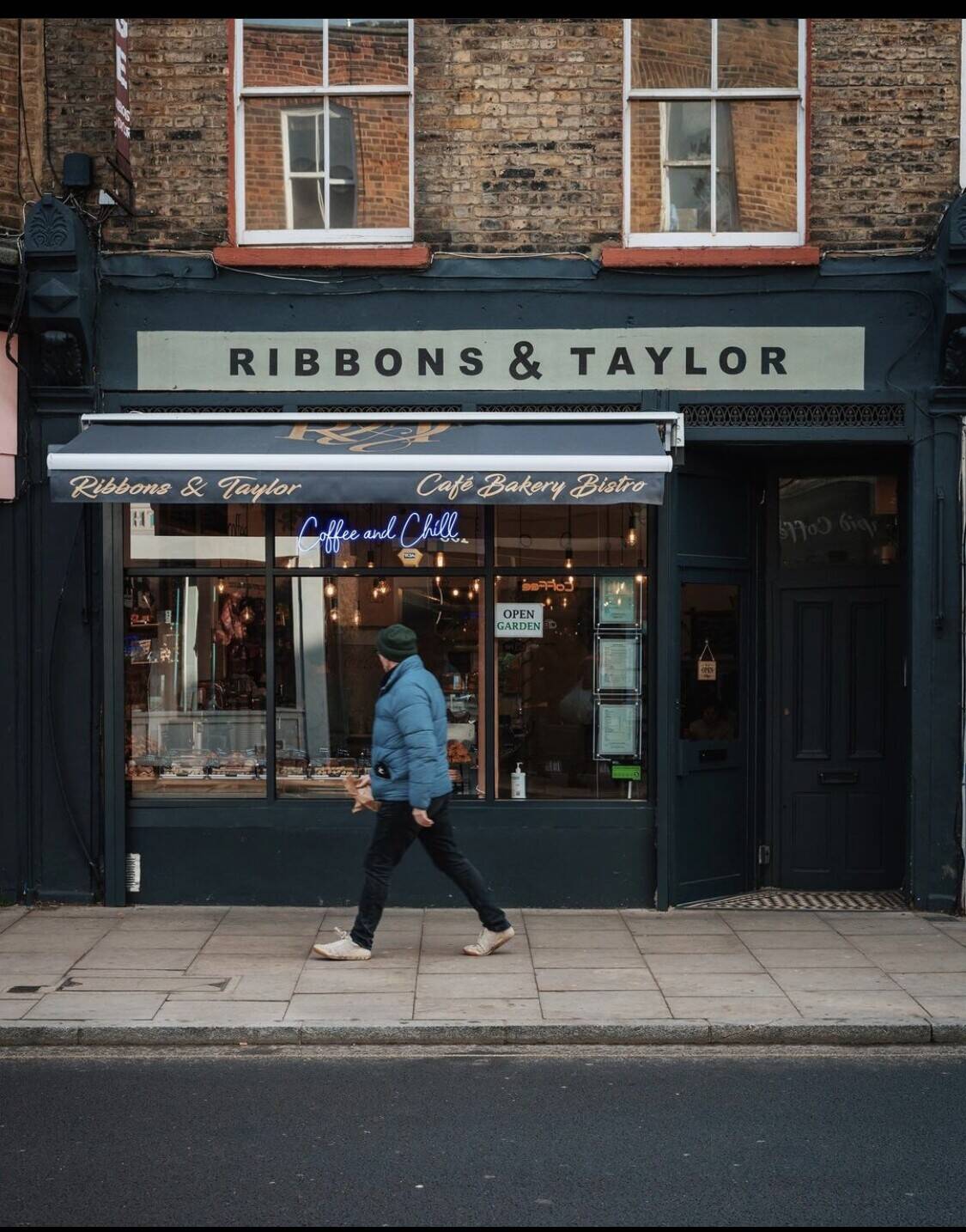 Bistro in Stoke Newington for sale