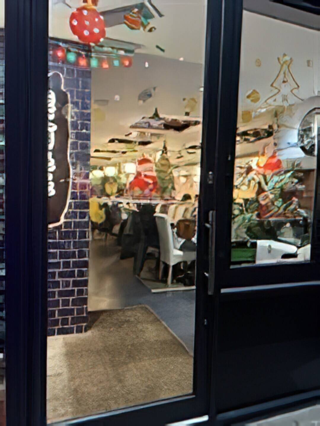 Extremely Well Established Chinese Restaurant In Woking For Sale