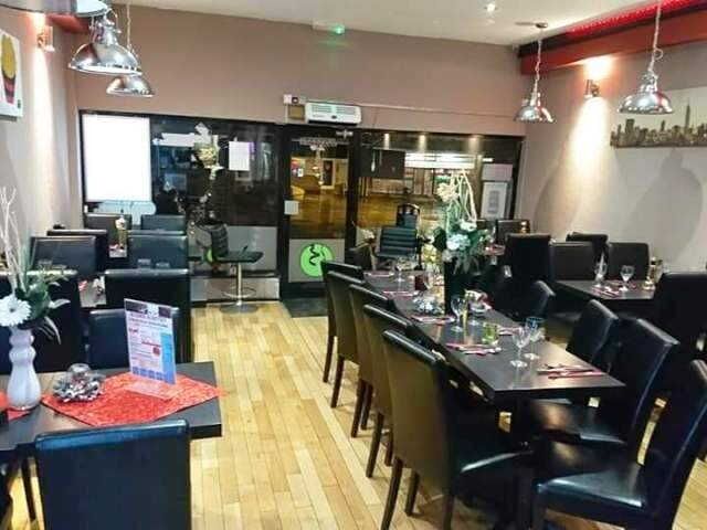 Chinese Noodle Bar, Restaurant & Takeaway With On And Off Liquor Licence for Sale