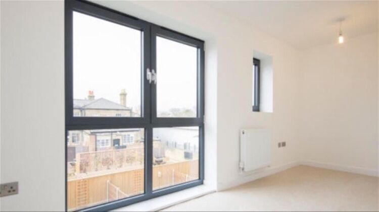 A DESIGN AND BUILD COMPANY SPECIALISING IN BESPOKE INTERIOR DESIGN Photo 2
