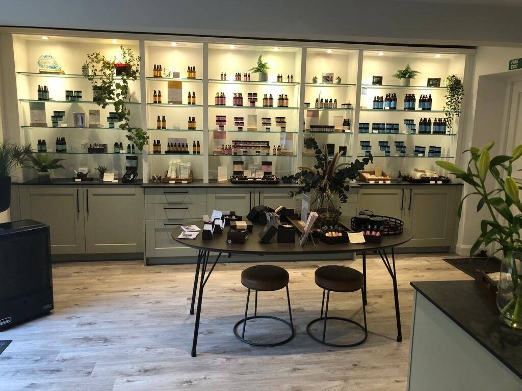 Holistic Day Spa and Retail Boutique - Botanicals Bakewell Seeks New Licensee. Minimal Investment