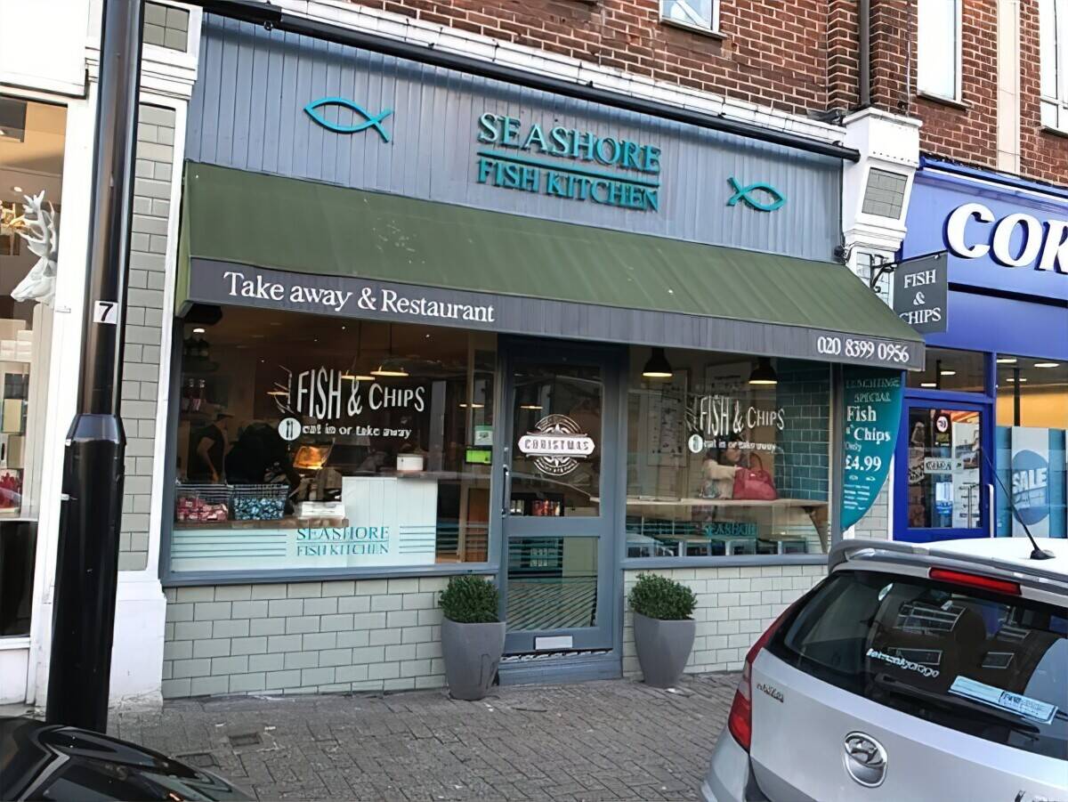 Fish and Chips Resaurant & Takeaway for Sale in Surbiton Photo 2
