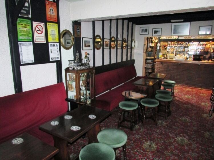Seaside Resort Restaurant/Bar with Accommodation