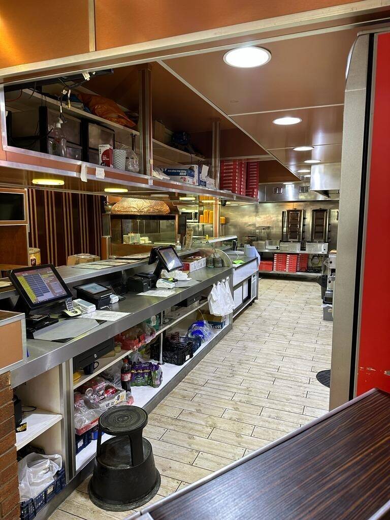 Turkish Grill and Pizza Takeaway & Restaurant Photo 3
