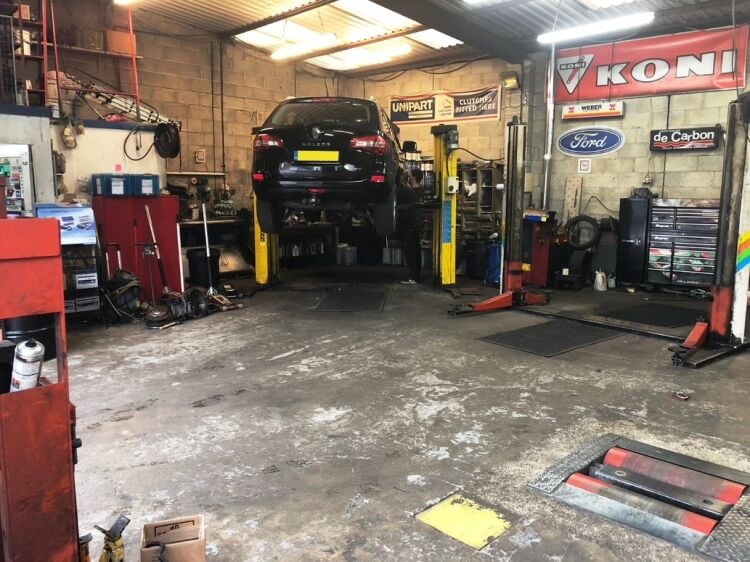 Garage / MOT Station - Sheffield