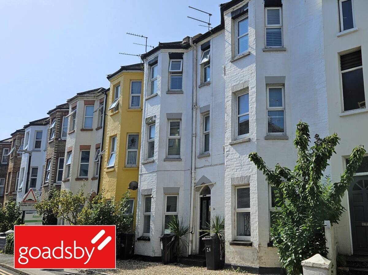 Established Airbnb Business Convenient Beach & Conference Centre