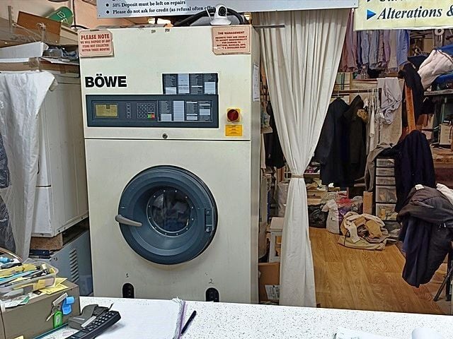 Dry Cleaners With Repairs & Alterations for Sale