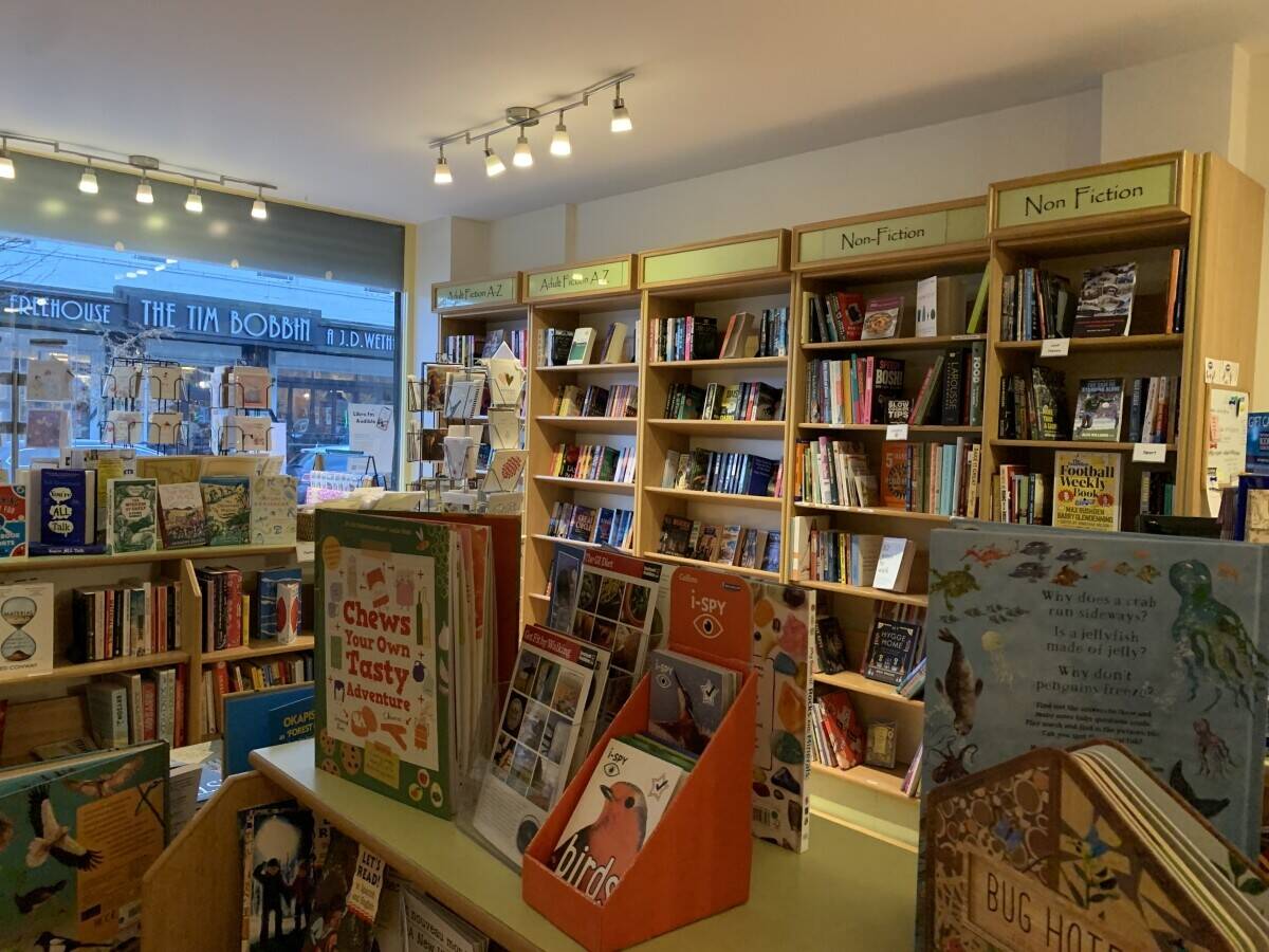 Independent bookshop for sale in Manchester Photo 2